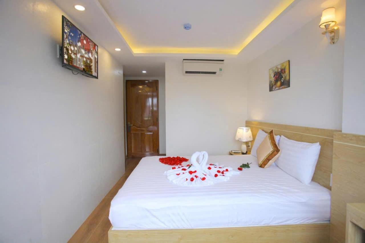 Hang Nga Hotel Nha Trang Esterno foto