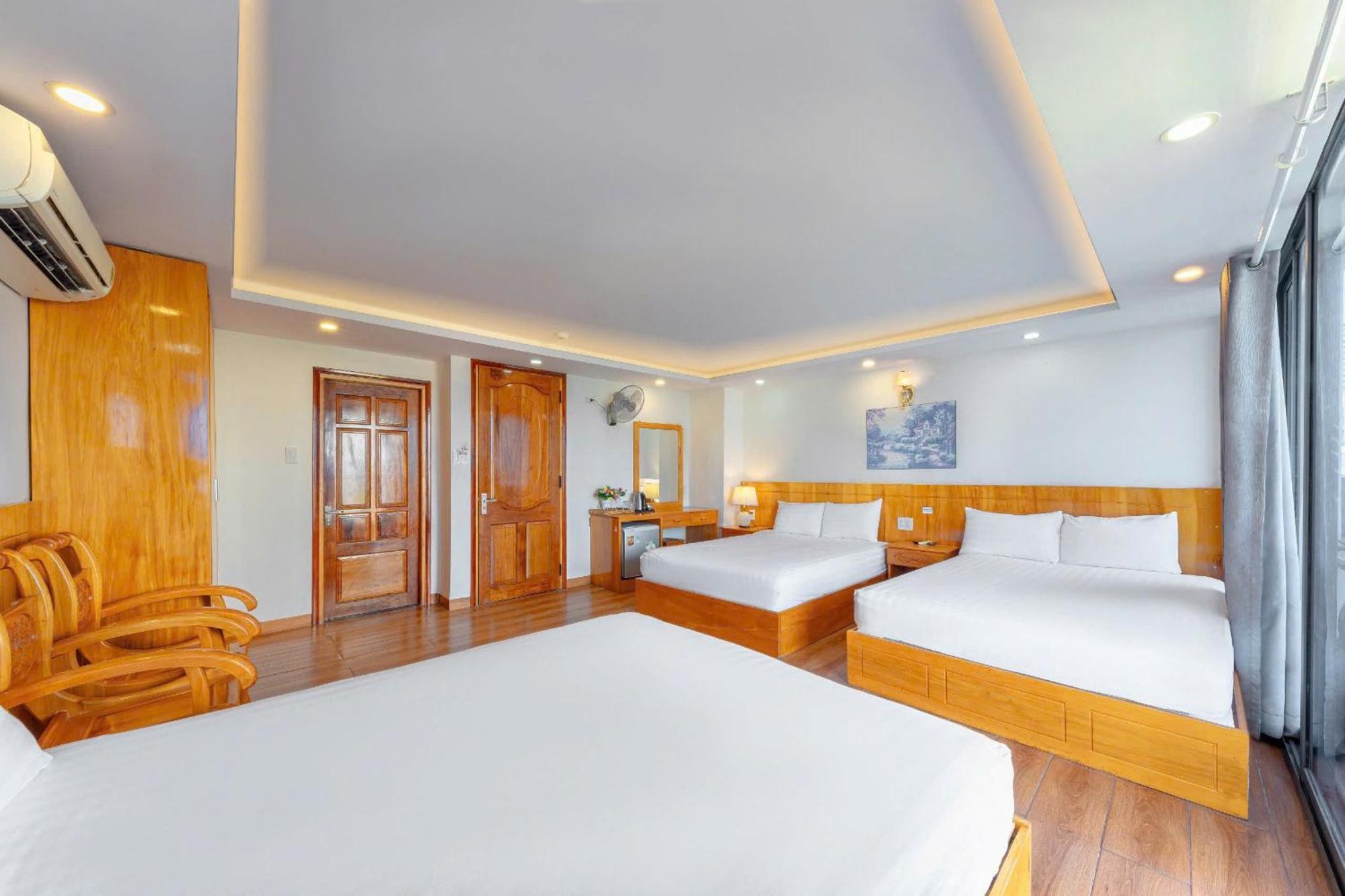 Hang Nga Hotel Nha Trang Esterno foto